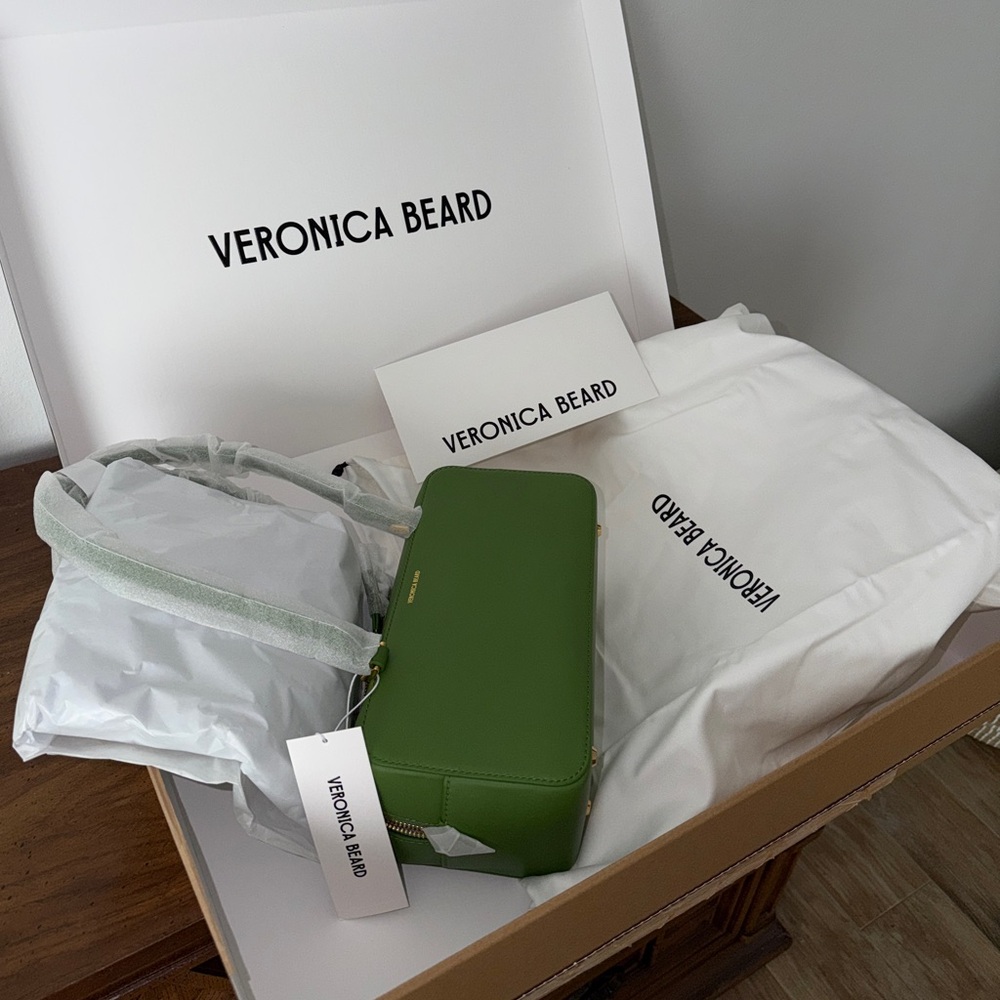 Green Leather Shoulder Bag - TRENDY COLOR - Picture 6 of 11
